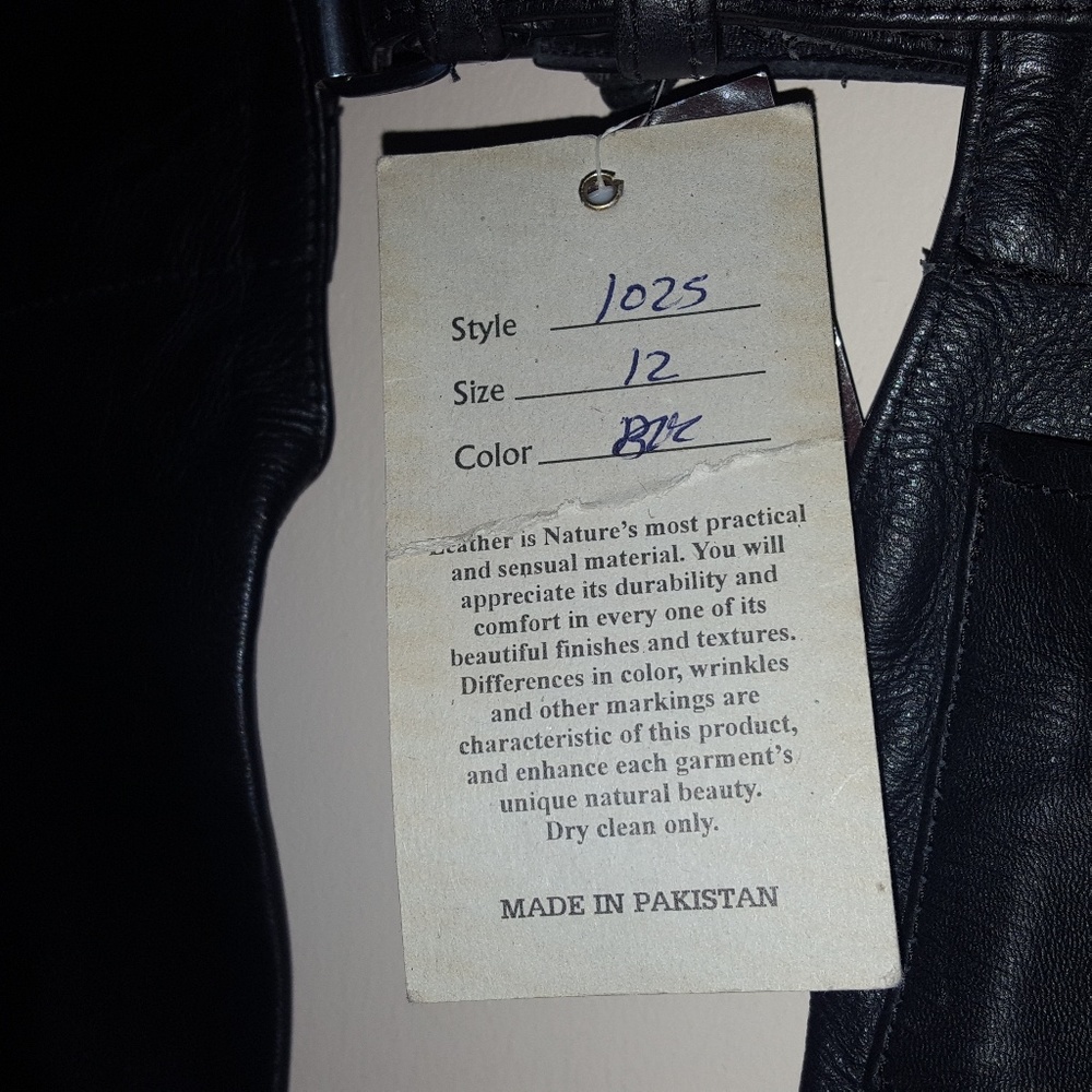Girls Riding Chaps - Picture 5 of 5